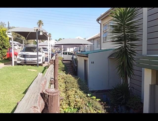 3 BEDROOM TOWNHOUSE FOR SALE IN BEDFORD GARDENS